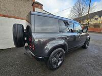 LAND ROVER DEFENDER