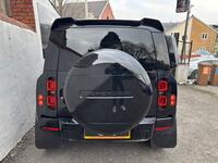 LAND ROVER DEFENDER 90