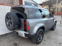 LAND ROVER DEFENDER 90