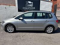 VOLKSWAGEN GOLF SV
