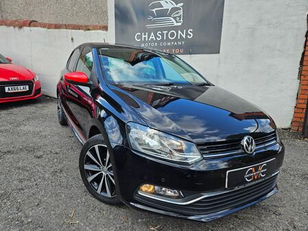 VOLKSWAGEN POLO